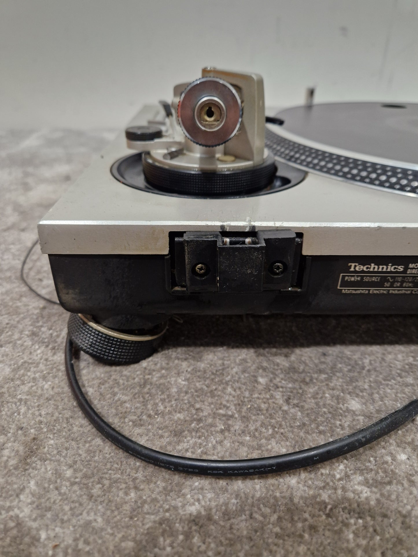 Technics SL-1200 MK2-A - Direct Drive Turntable - Good w/ Power Supply