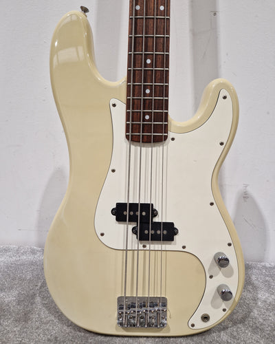 Squier Precision Bass by Fender. Serial S1064338. Made in Korea - Excellent w/ Full Setup