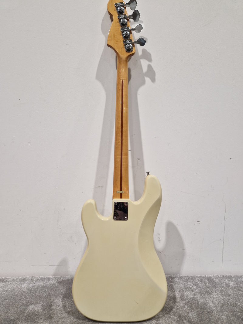 Squier Precision Bass by Fender. Serial S1064338. Made in Korea - Excellent w/ Full Setup - Image 10