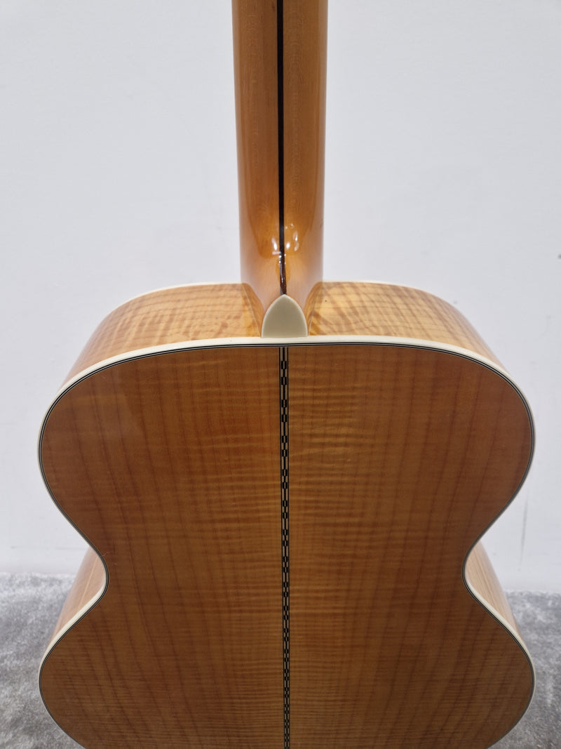 Sigma GJA - SG200-AN Electro Acoustic - Jumbo Body Design - Excellent w/ Hard Case - Image 6