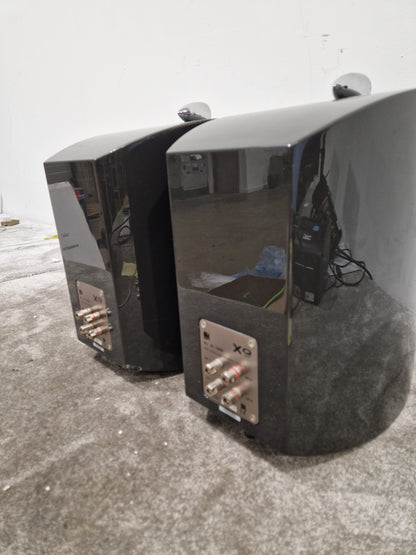 Kef XQ1 Pair - High-Fidelity Bookshelf Speakers - Excellent