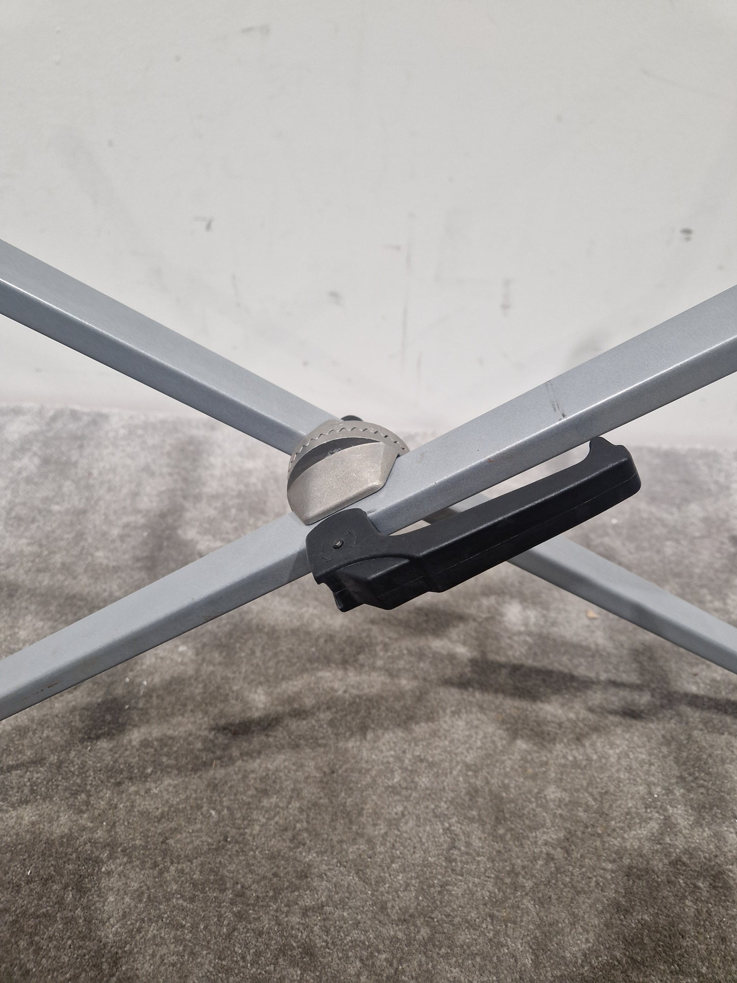 Meridian Stage Pro Keyboard Stand - Adjustable Height Design - Excellent w/ Original Box