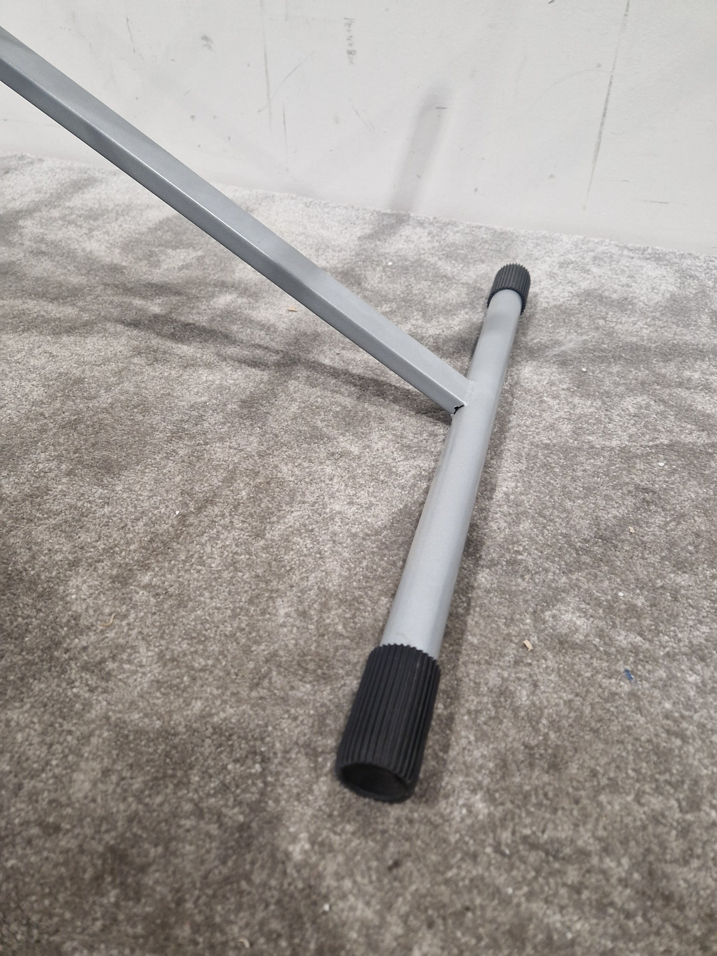 Meridian Stage Pro Keyboard Stand - Adjustable Height Design - Excellent w/ Original Box