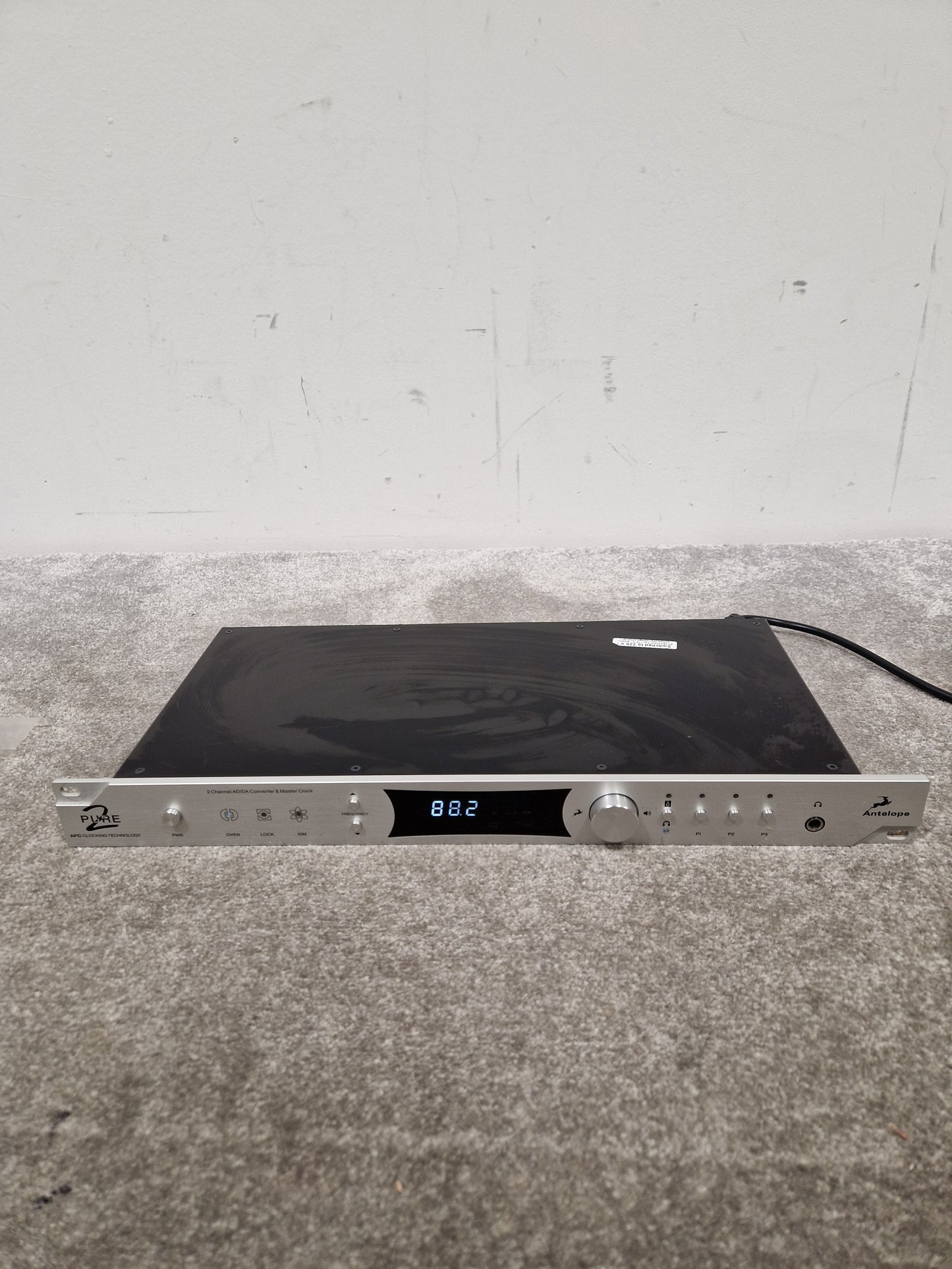 Antelope Pure 2 AD/DA Mastering Converter - High-Precision Conversion - Excellent w/ Original Box & Power Supply