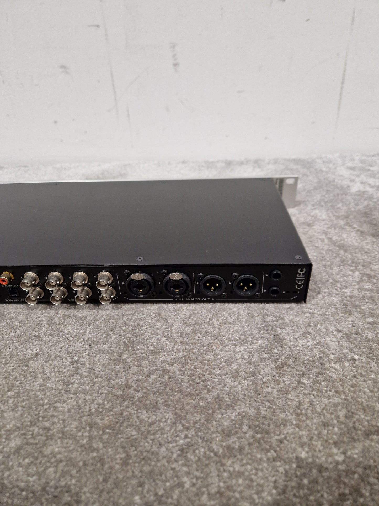 Antelope Pure 2 AD/DA Mastering Converter - High-Precision Conversion - Excellent w/ Original Box & Power Supply