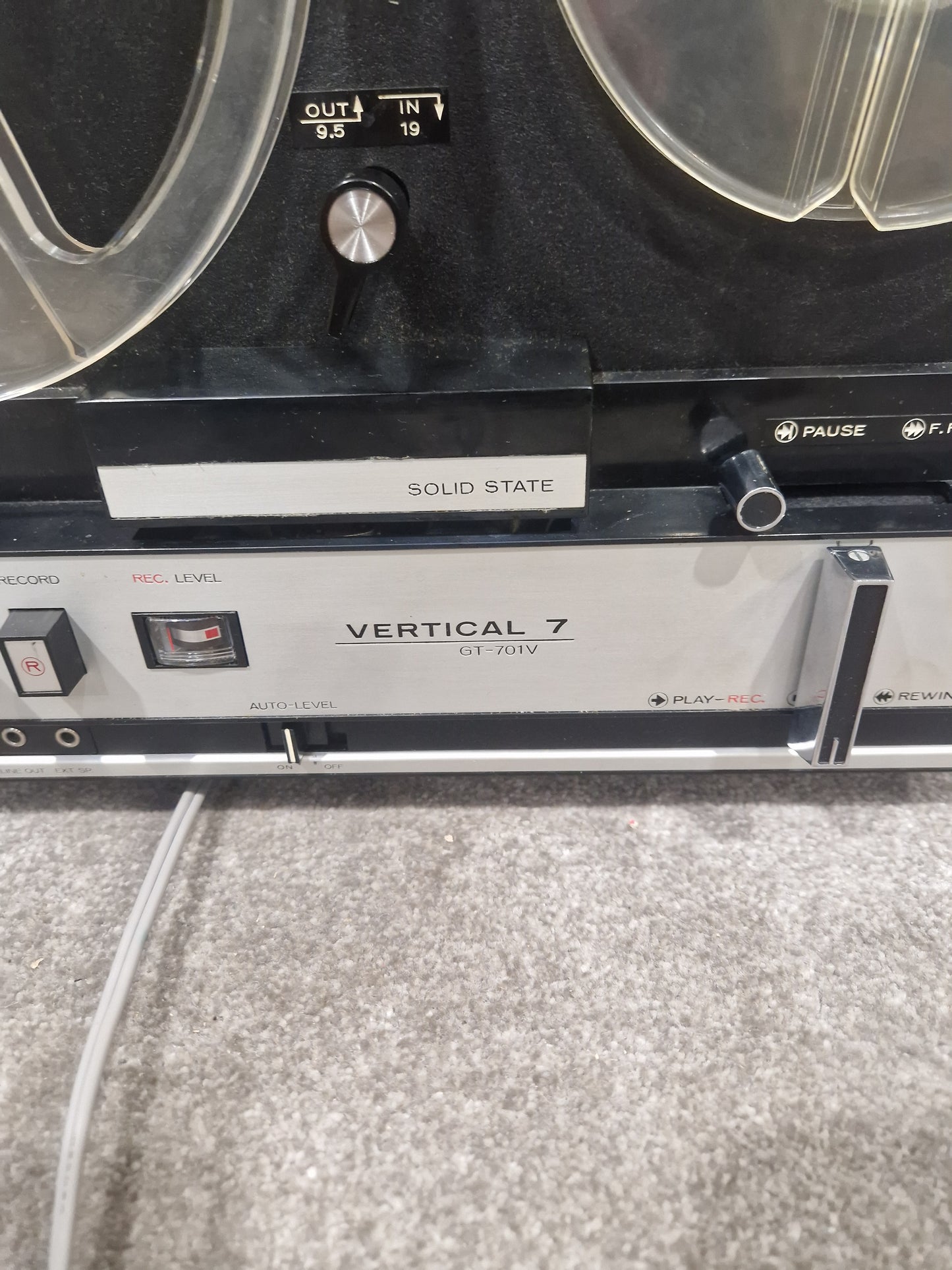 TOSHIBA GT-701V-9A - Vintage Cassette Deck - Spares or Repair