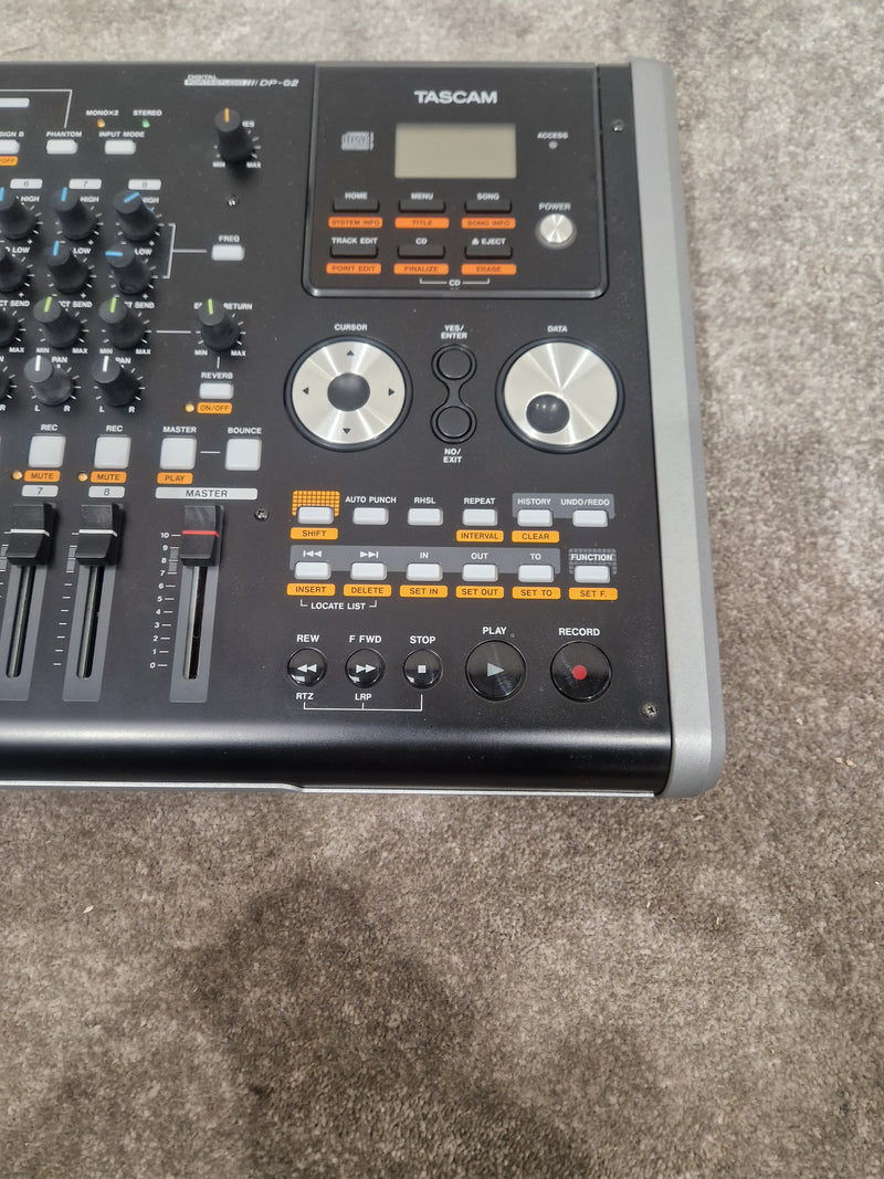 Tascam DP-02 Digital Portastudio - 8-Track Recording - Excellent w/ Power Supply & Soft Case - Image 3