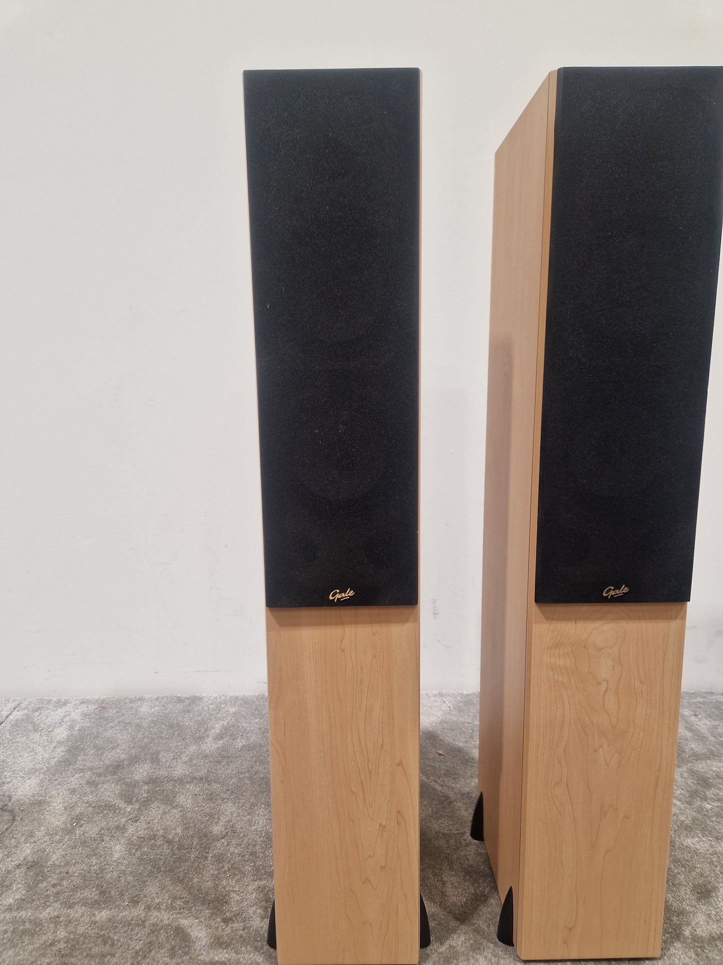 Gale 4040 40-Series Pair - High-Fidelity Speakers - Excellent