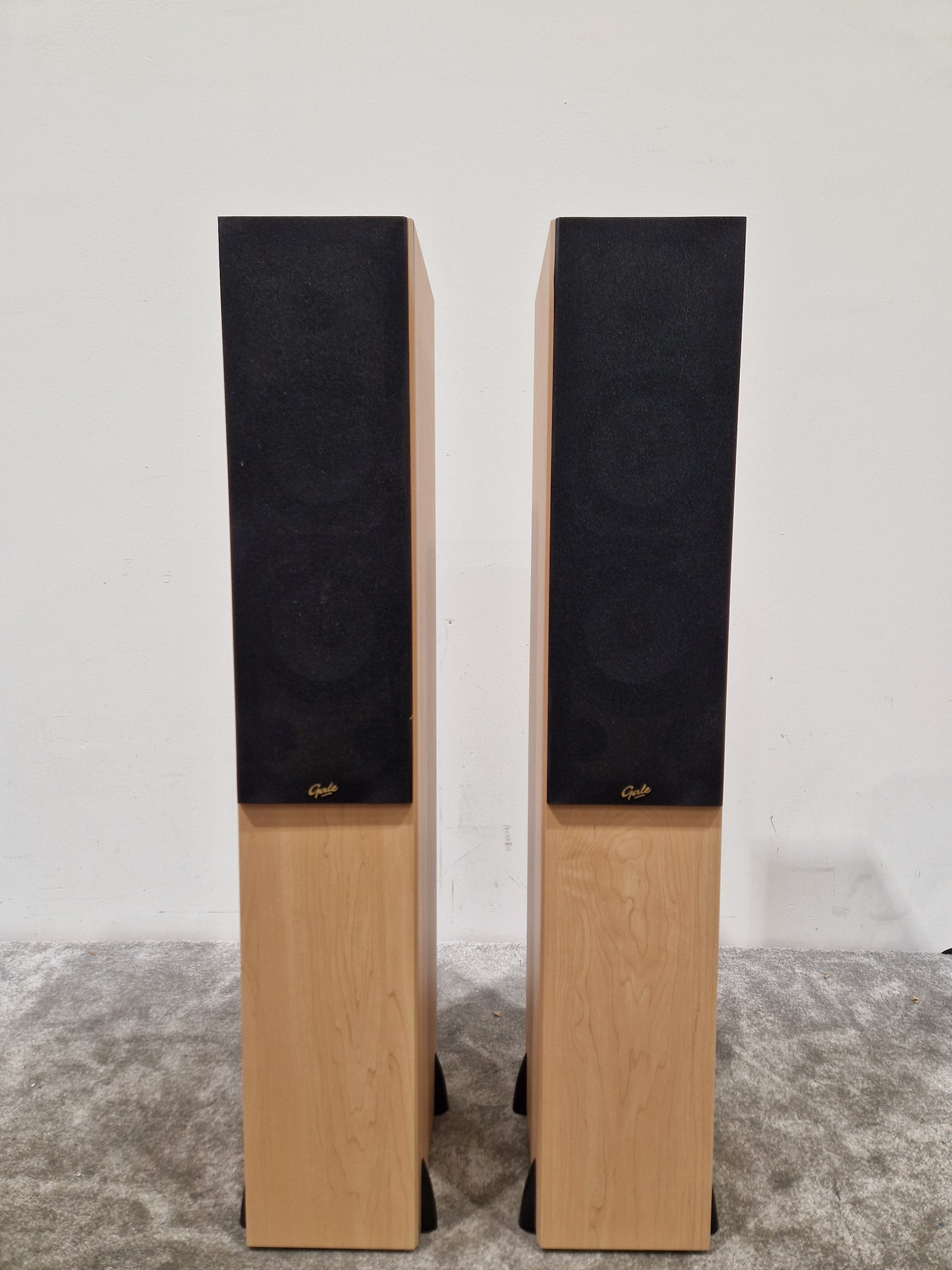 Gale 4040 40-Series Pair - High-Fidelity Speakers - Excellent