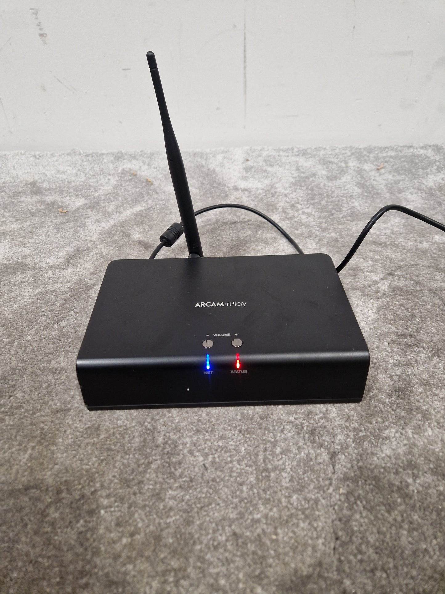 Arcam R Play - Wireless Music Streamer - Excellent w/ Power Supply