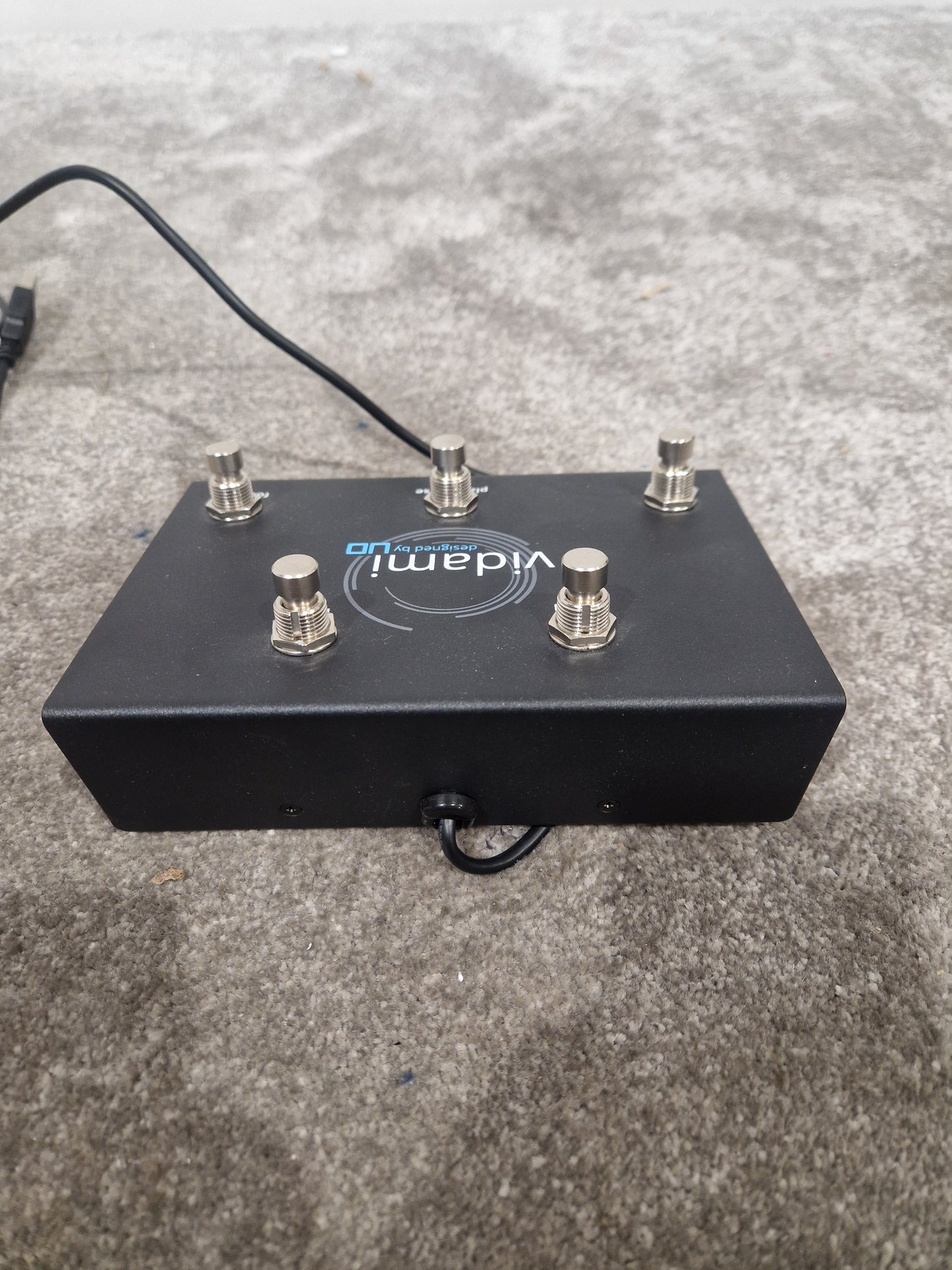 UO Vidami - Hands-Free Video Controller - Excellent