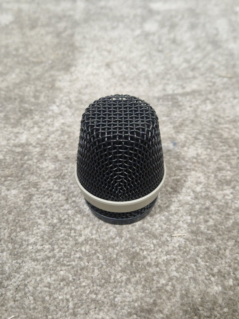 AKG D5 Dynamic Mic - Supercardioid Vocal Performance - Excellent w/ Soft Case & Mic Holder - Image 10