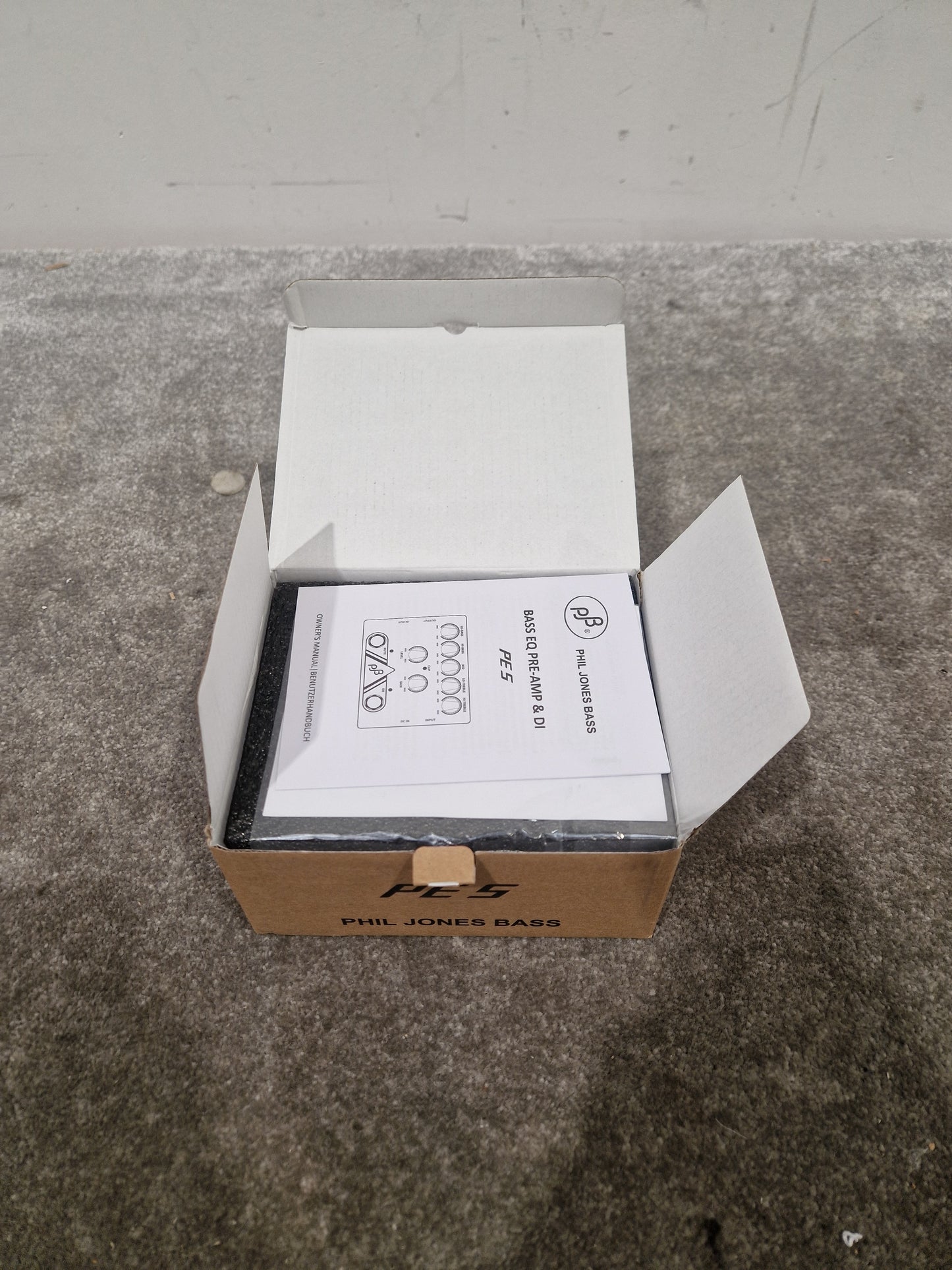 Phil Jones Bass PE5 Preamp - 5-Band EQ Control - Open Box