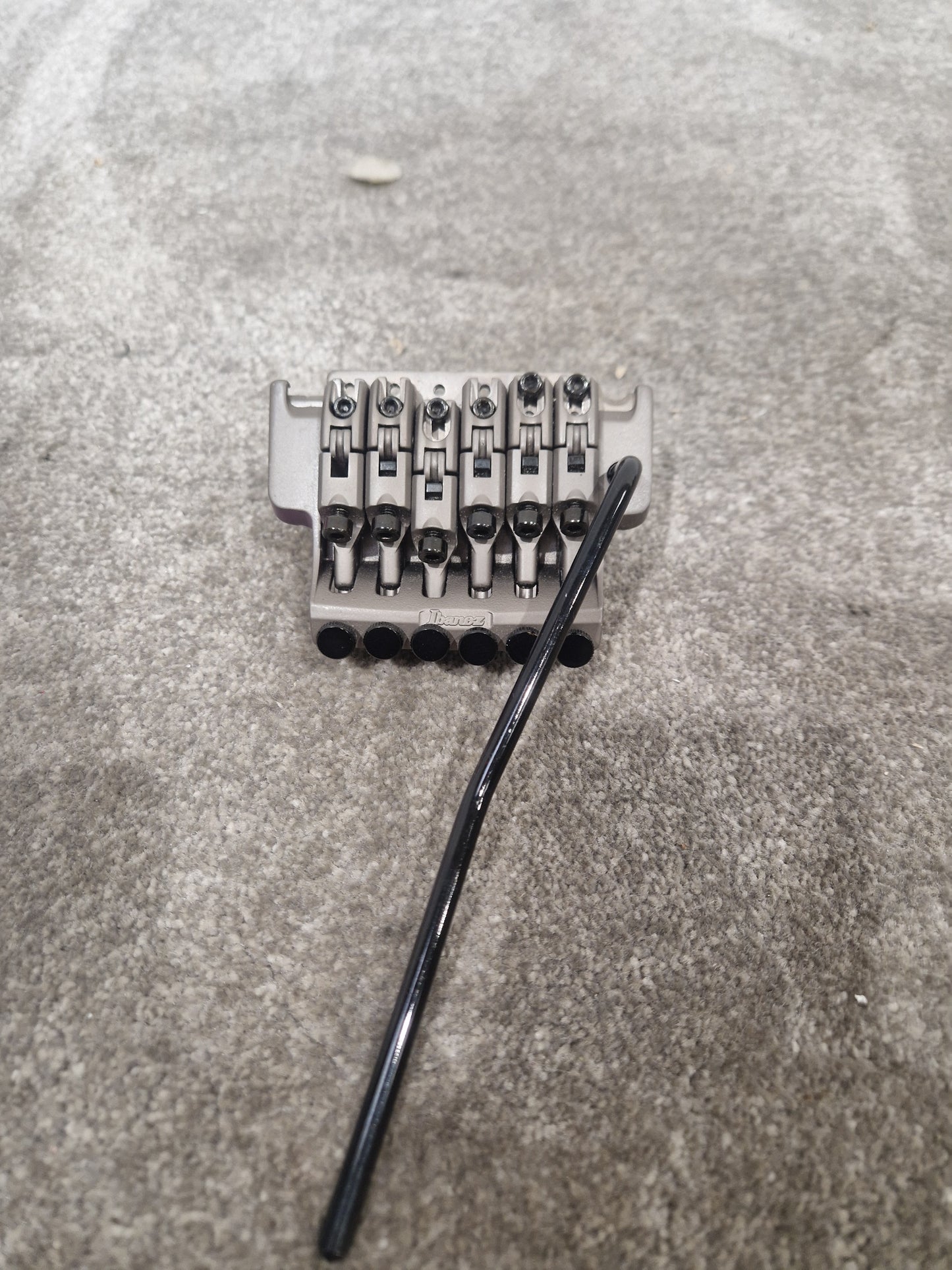 Ibanez Edge 3 Bridge - Tremolo System - Excellent