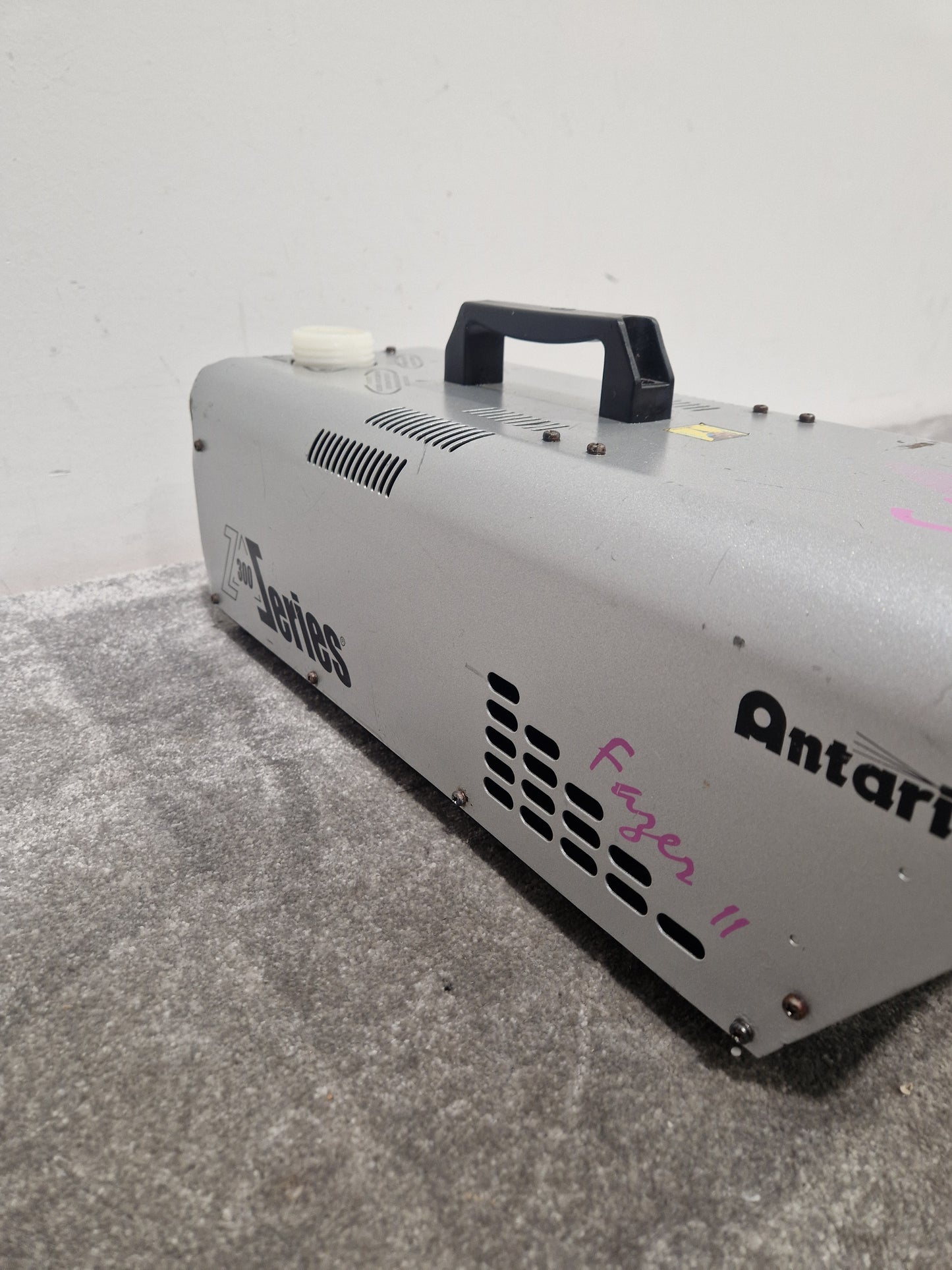 Antari Fagen 2 Z 300 Series - Fog Machine - Spares or Repair w/ Remote Control & Power Supply