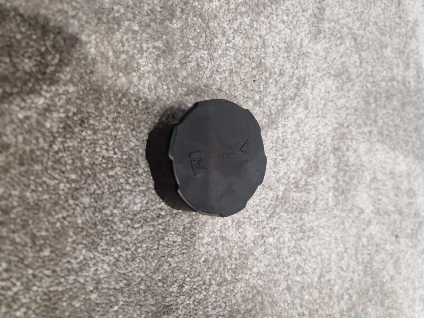 Antari Fagen 2 Z 300 Series - Fog Machine - Spares or Repair w/ Remote Control & Power Supply