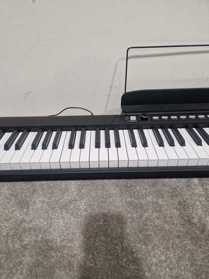 Starfavor 88 Key Keyboard Piano - Digital Performance Instrument - Excellent w/ Original Box & Power Supply