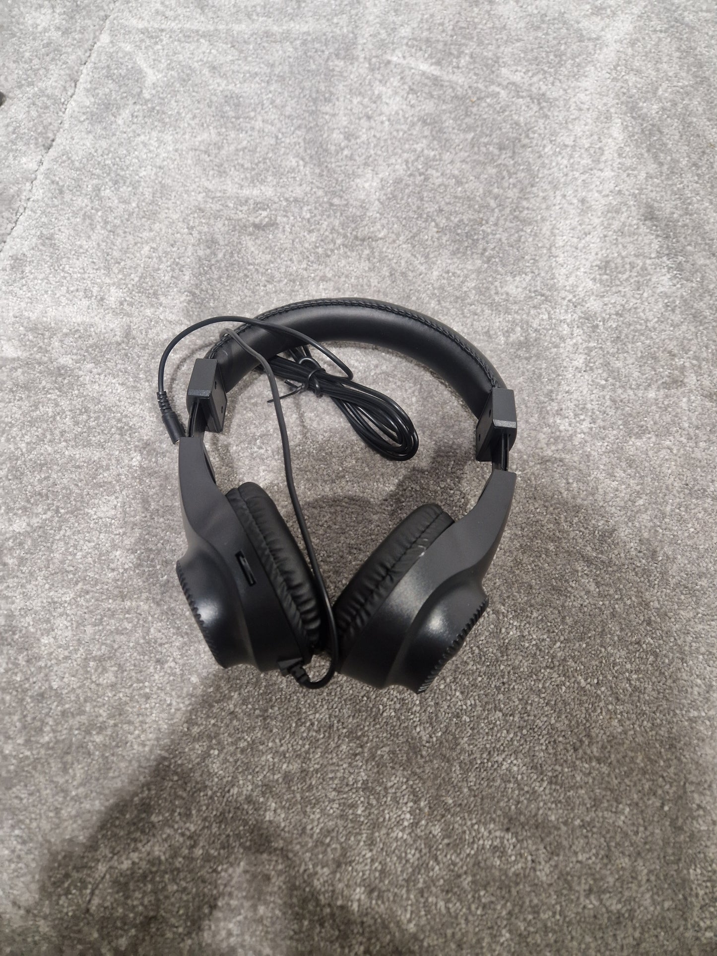 Starfavor 88 Key Keyboard Piano - Digital Performance Instrument - Excellent w/ Original Box & Power Supply