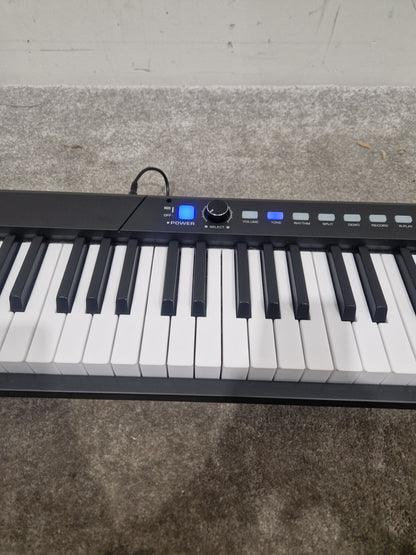 Starfavor 88 Key Keyboard Piano - Digital Performance Instrument - Excellent w/ Original Box & Power Supply
