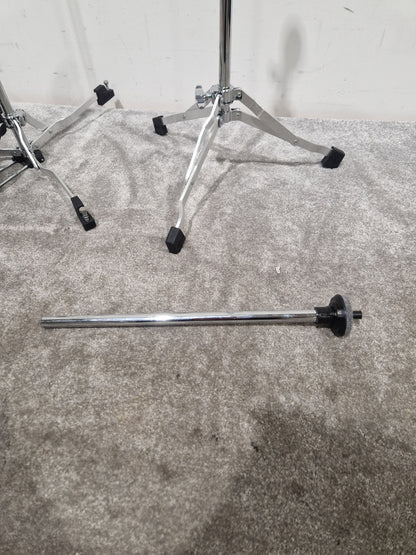 DW6000 Hardware - Lightweight Drum Stands- Excellent w/ Soft Case