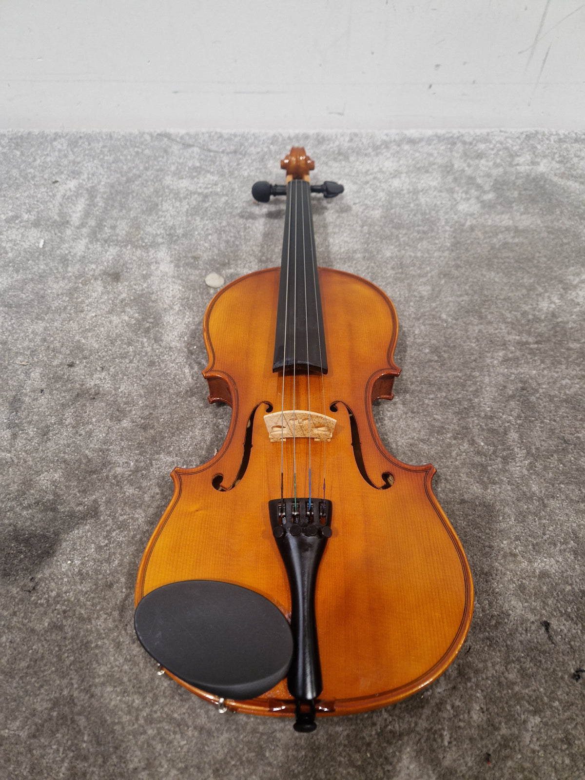 Chantry 2471 Violin - Handcrafted Quality - Excellent w/ Soft Case