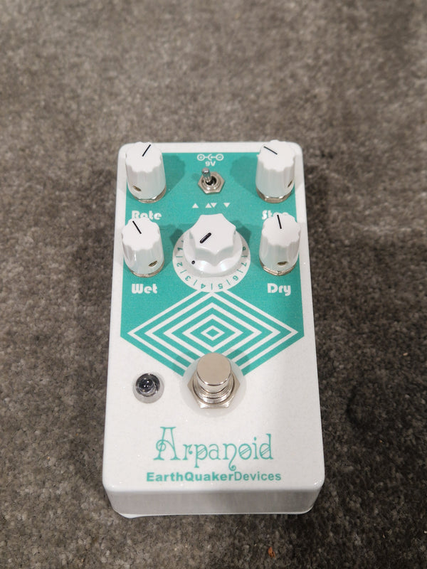 Arpanoid Earthquake - Polyphonic Pitch Arpeggiator - Excellent