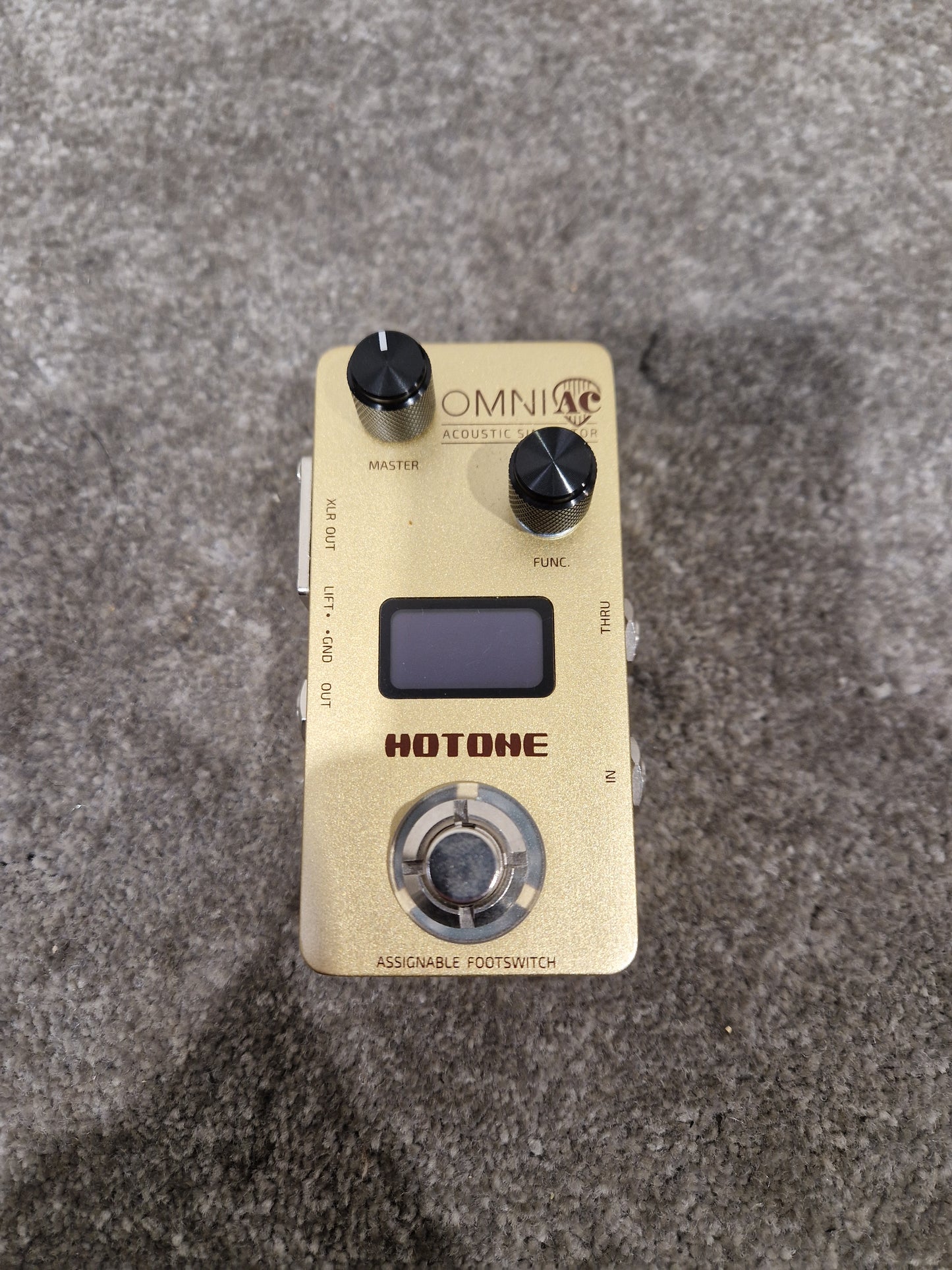 Hotone Omni Acoustic Simulator - Authentic Acoustic Tones - Excellent w/ Original Box & Power Supply