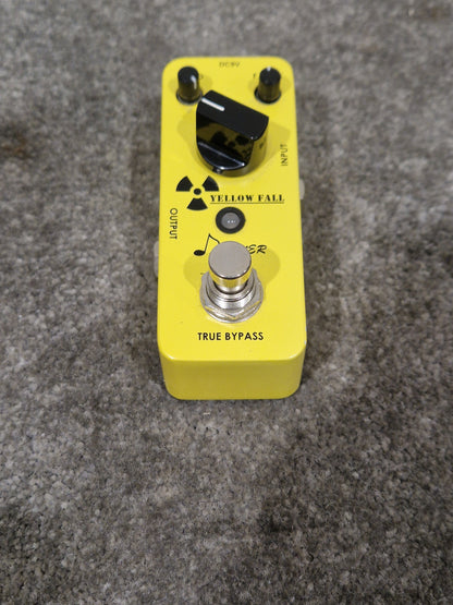 Donner Yellow Fall - Analog Delay Pedal - Excellent w/ Original Box