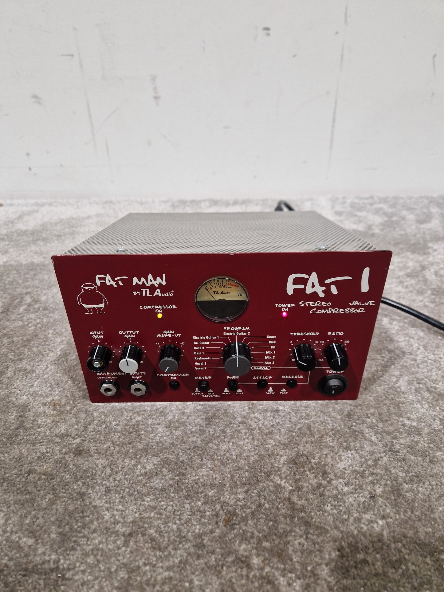 TLAudio Fatman Stereo Valve Compressor - Tube Dynamics Processor - Excellent w/ Power Supply