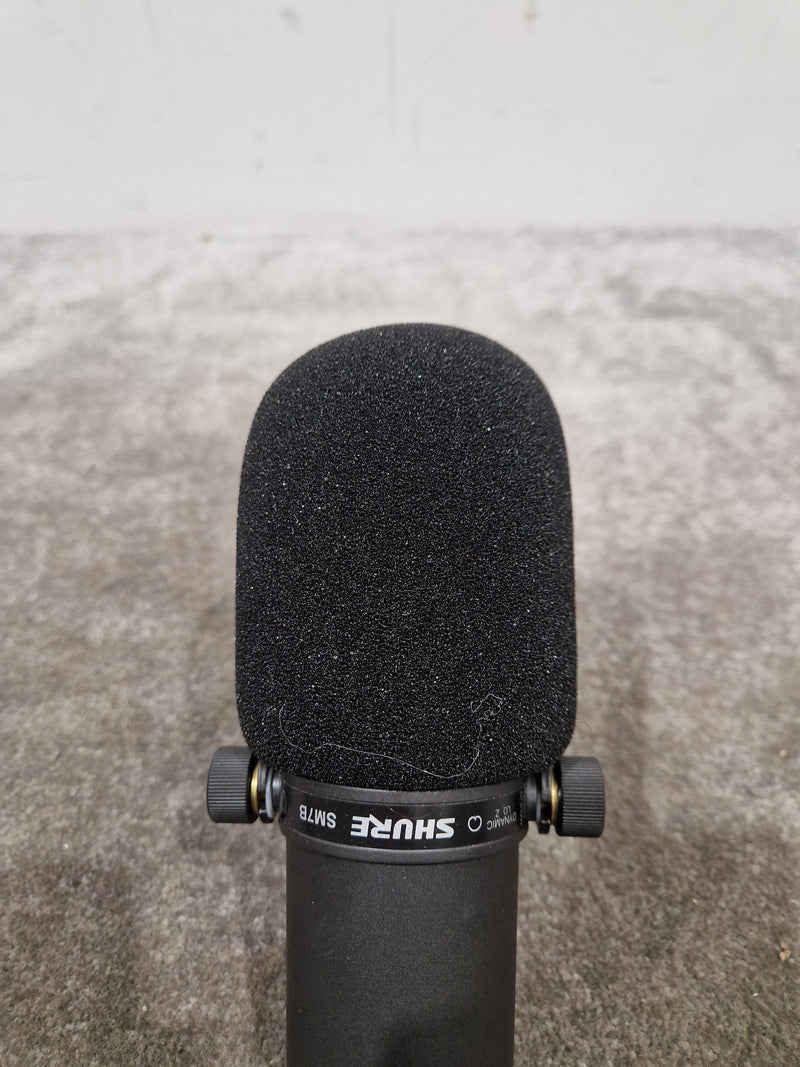 Shure SM7B Black - Dynamic Vocal Microphone - Excellent w/ Original Box - Image 3