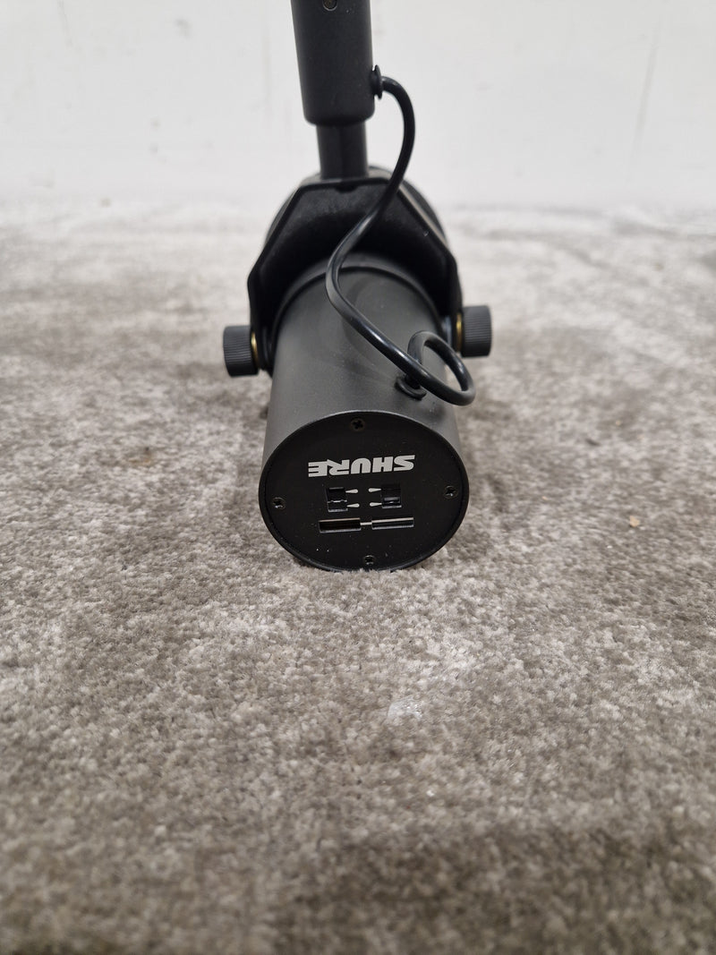 Shure SM7B Black - Dynamic Vocal Microphone - Excellent w/ Original Box - Image 7