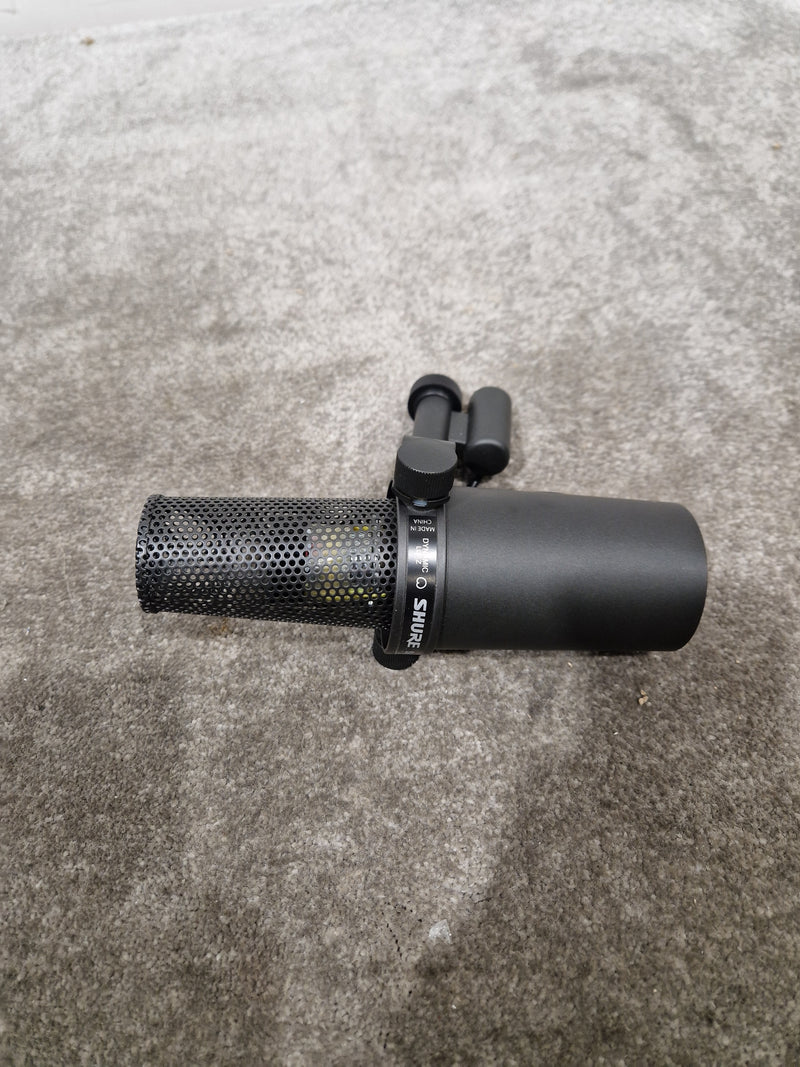 Shure SM7B Black - Dynamic Vocal Microphone - Excellent w/ Original Box - Image 8