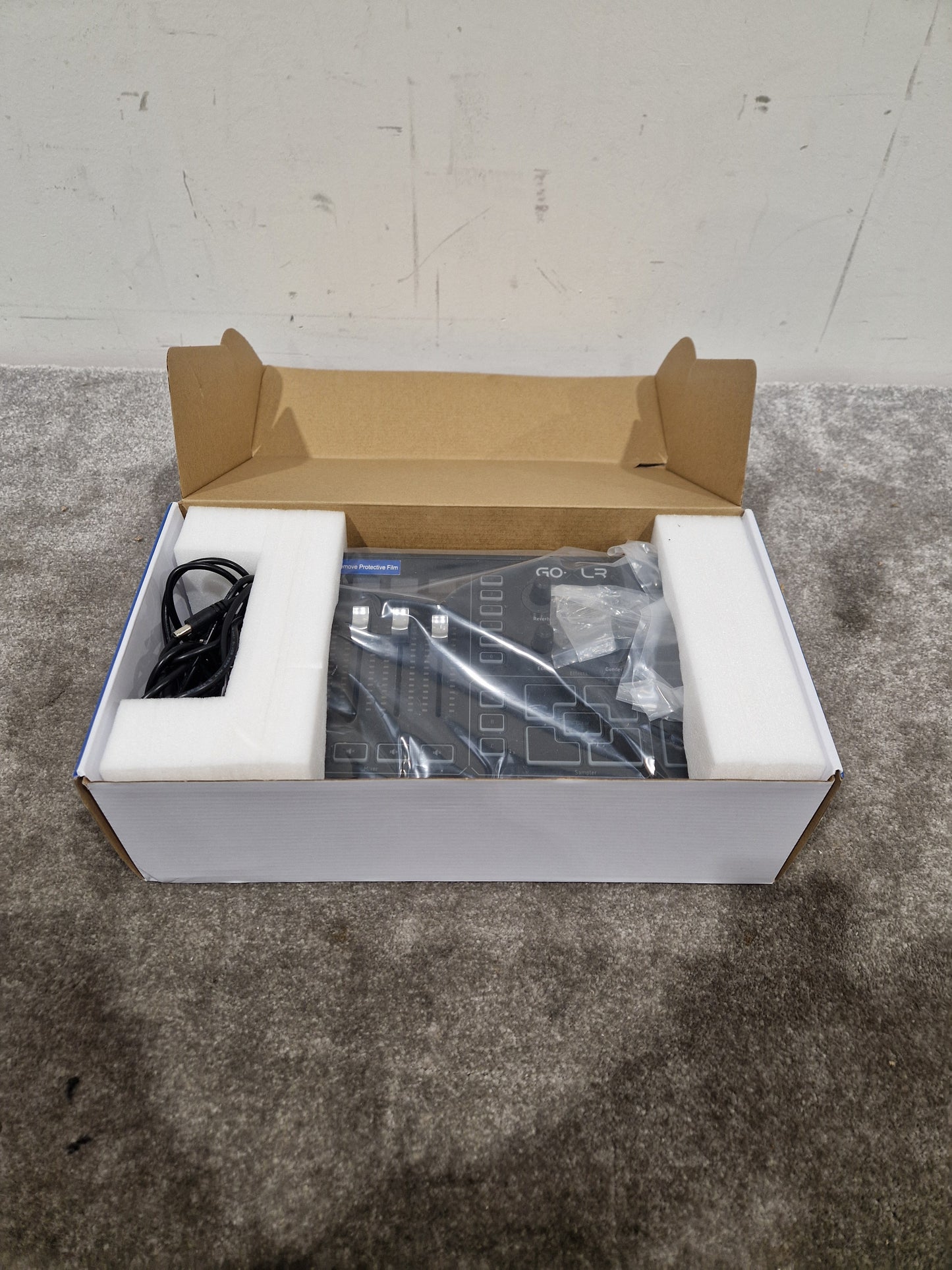 TC Helicon GoXLR - Multi-Channel Audio Interface - Excellent w/ Original Box & Power Supply