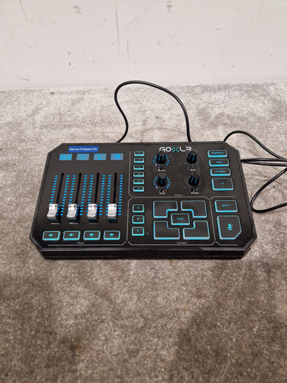 TC Helicon GoXLR - Multi-Channel Audio Interface - Excellent w/ Original Box & Power Supply