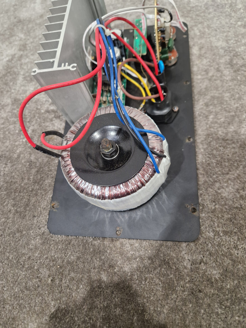 QTX 170.755uk Speaker Motherboard - Precision Audio Control - Excellent - Image 3