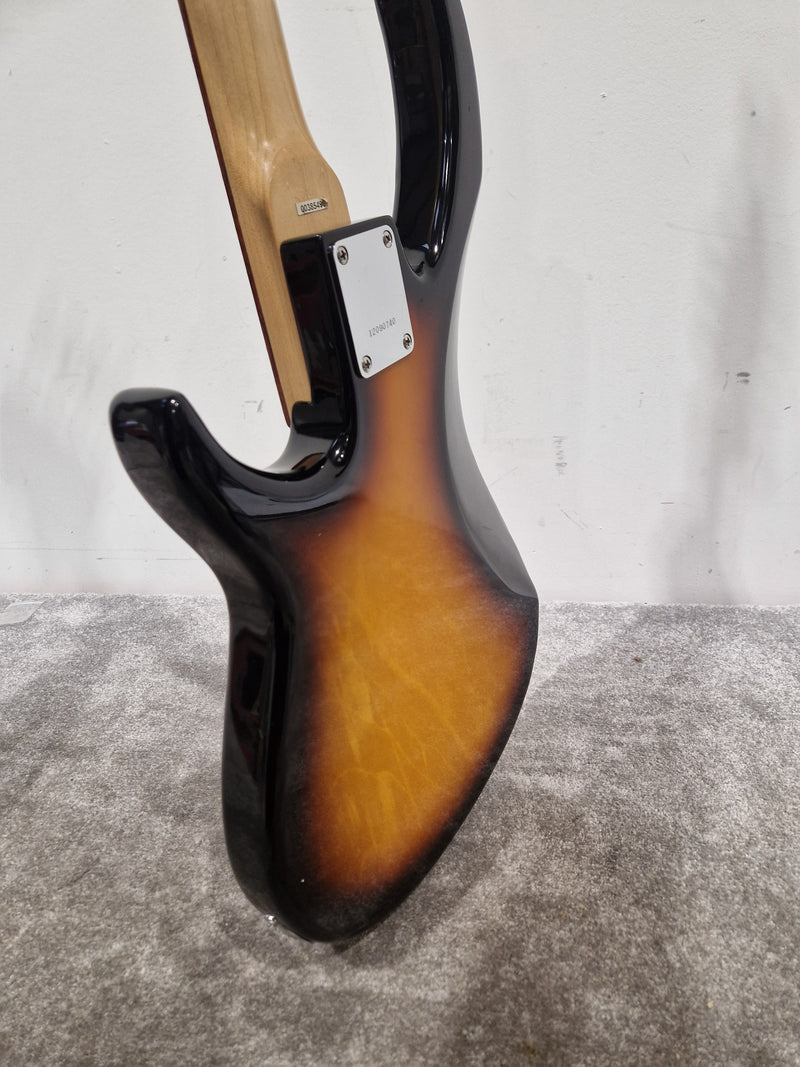 Peavey Milestone 3 Made IN Vietnam - Versatile Bass Guitar - Excellent w/ Hard Case & Full set up - Image 14