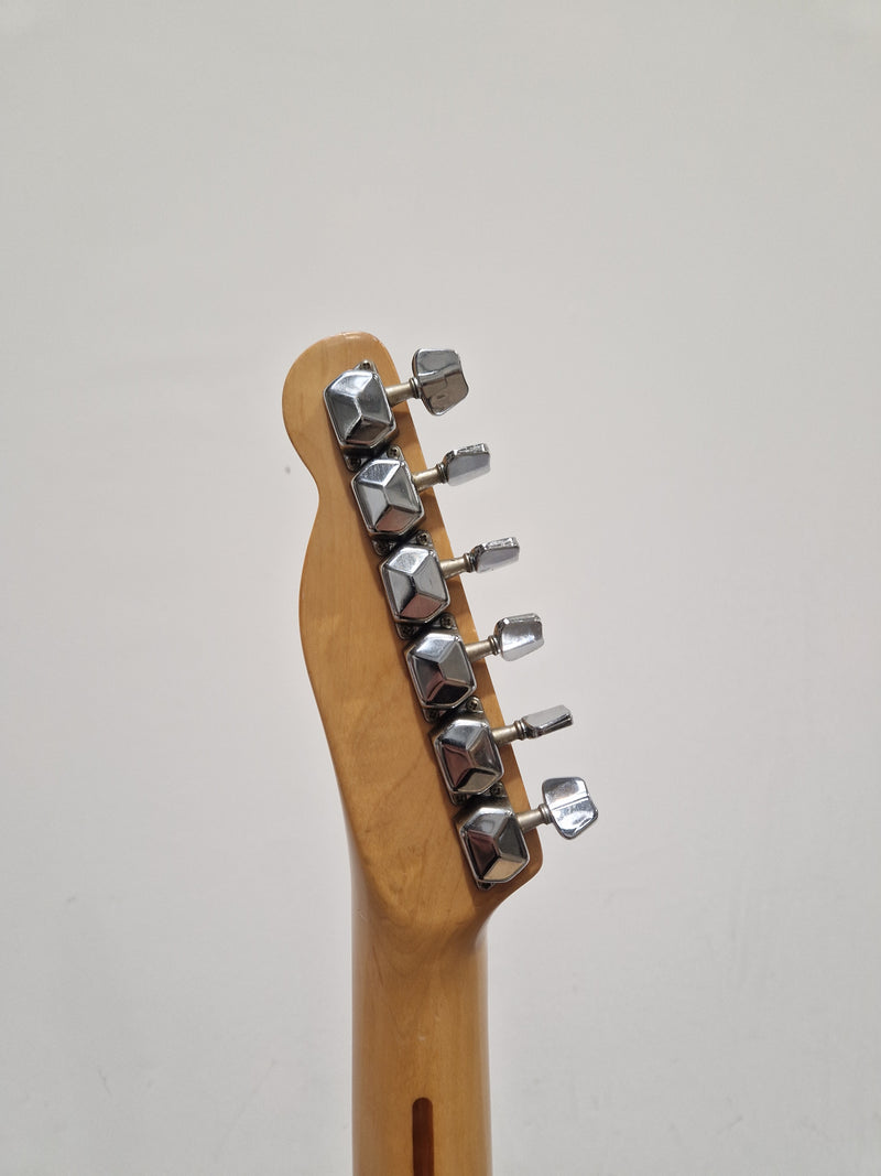 Squier Telecaster M2750208 Black - Classic Tone Electric Guitar - Good w/ Original Box - Image 3