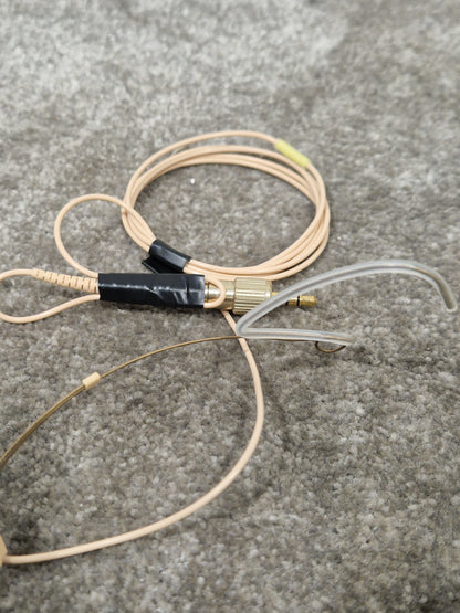 DPA Microphone 4466 - Headset Mic - Excellent w/ Soft Case