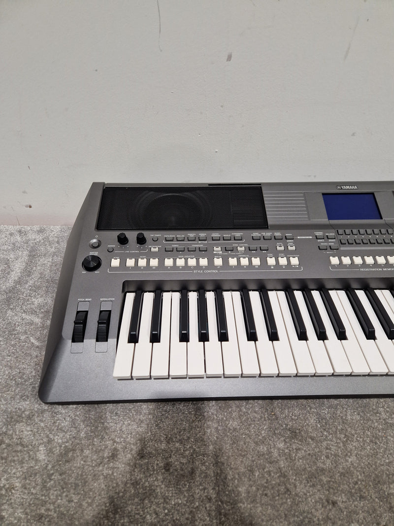 Yamaha PSR-S670 - Arranger Keyboard - Excellent w/ Power Supply & Keyboard Stand - Image 8