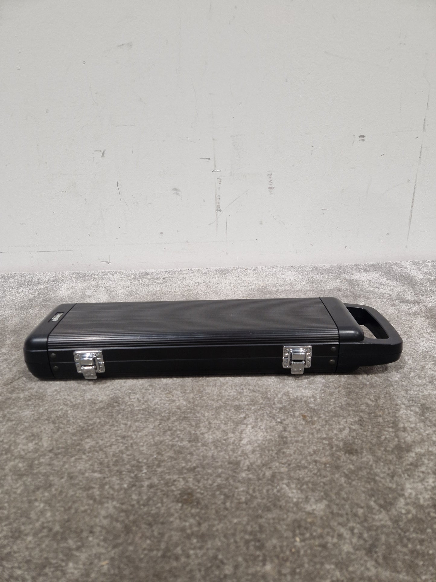 Yamaha YFL22IN Japanese Flute - Professional Concert Quality - Excellent w/ Hard Case