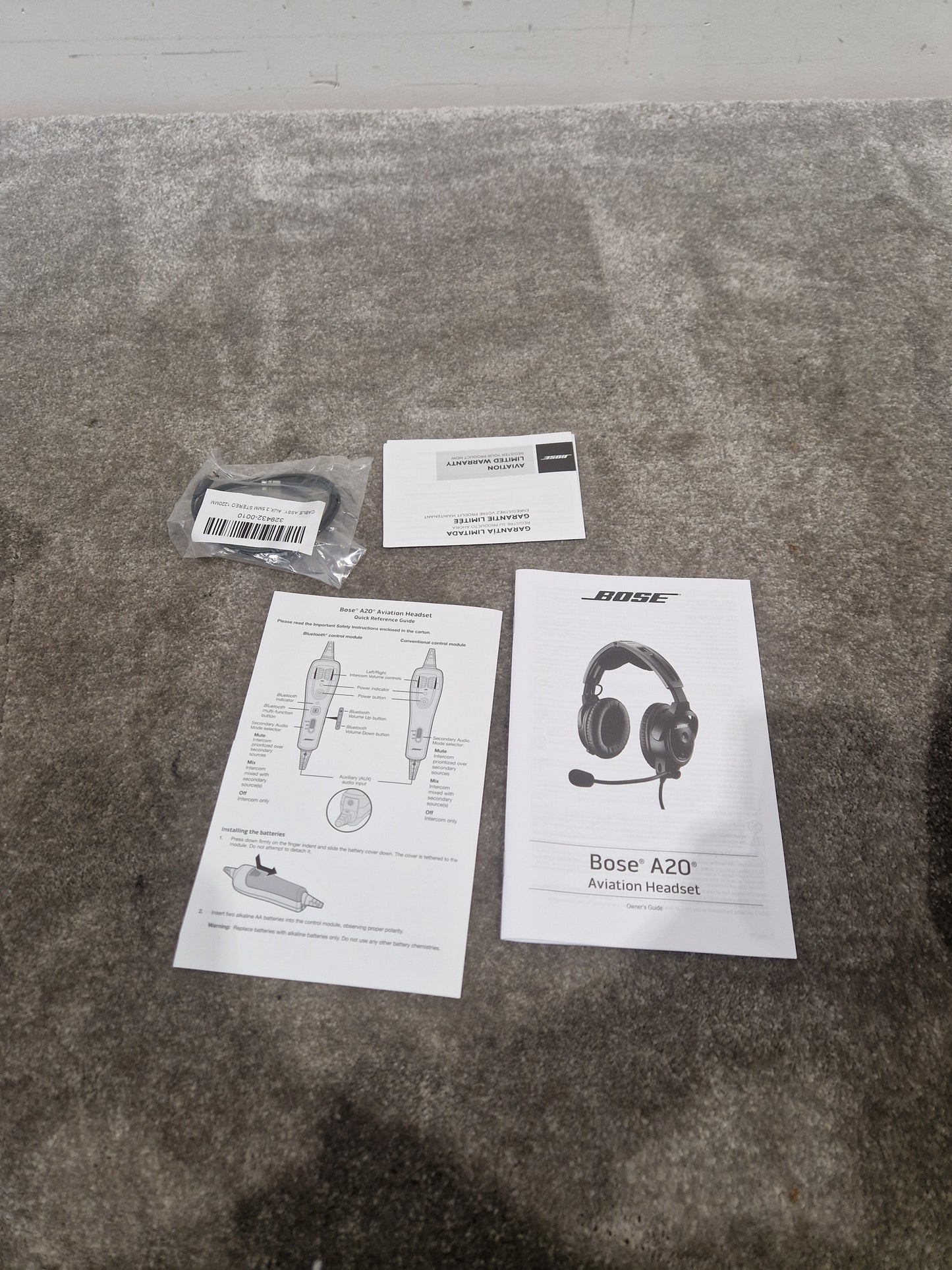 Bose A20 - Active Noise Cancelling Headset LEMO plug - Mint w/ Original Box & Soft Case