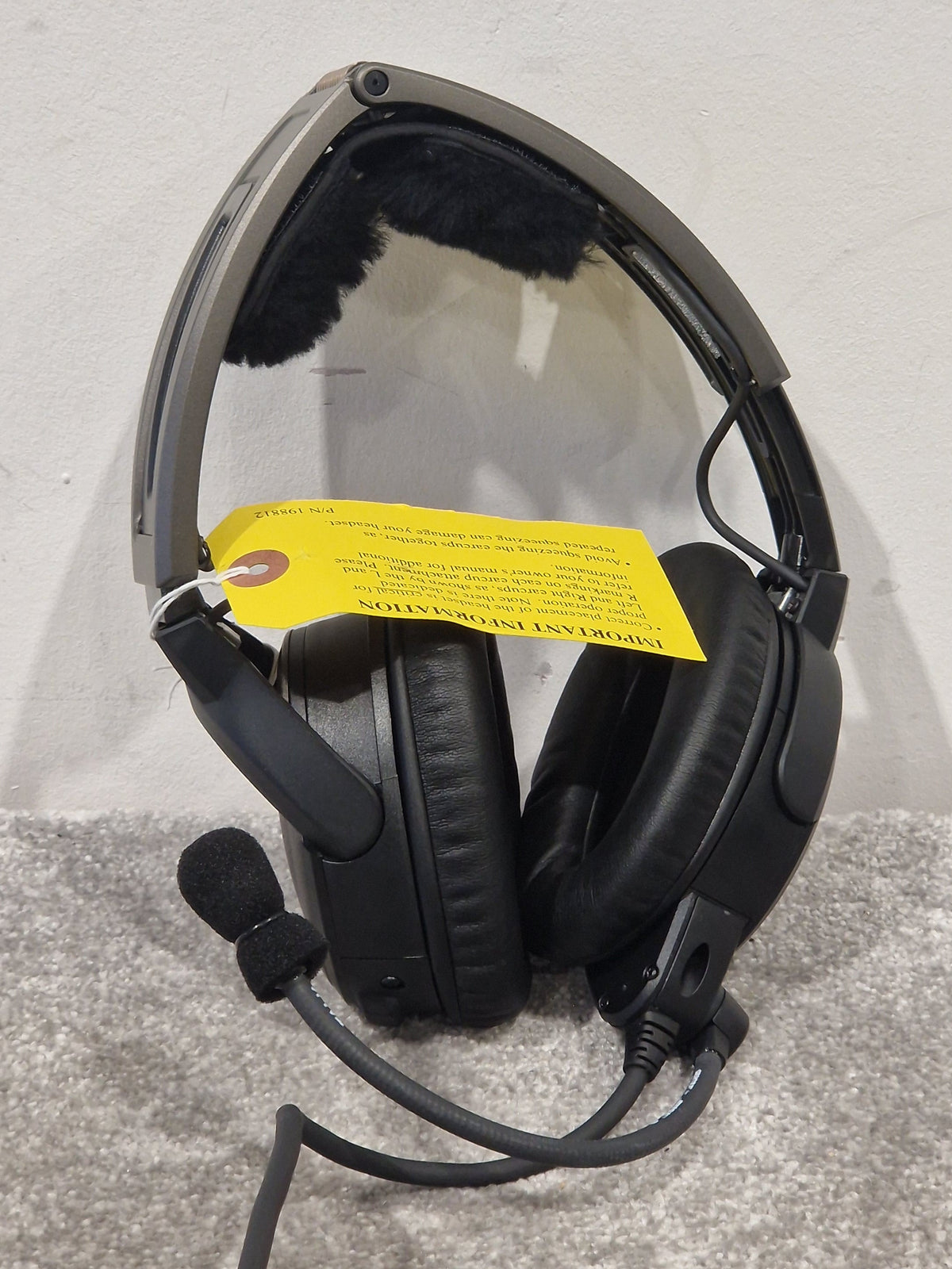 Bose A20 - Active Noise Cancelling Headset LEMO plug - Mint w/ Original Box & Soft Case