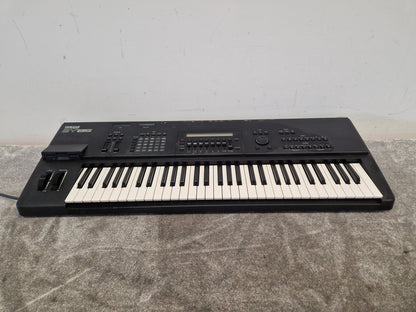 YAMAHA SY85 - Advanced Music Workstation - Fair w/ Power Supply