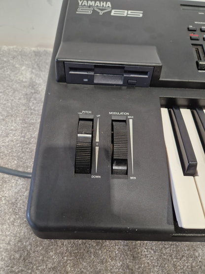 YAMAHA SY85 - Advanced Music Workstation - Fair w/ Power Supply