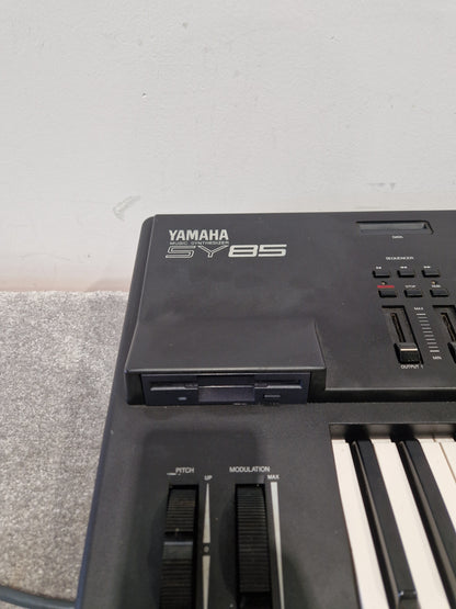 YAMAHA SY85 - Advanced Music Workstation - Fair w/ Power Supply