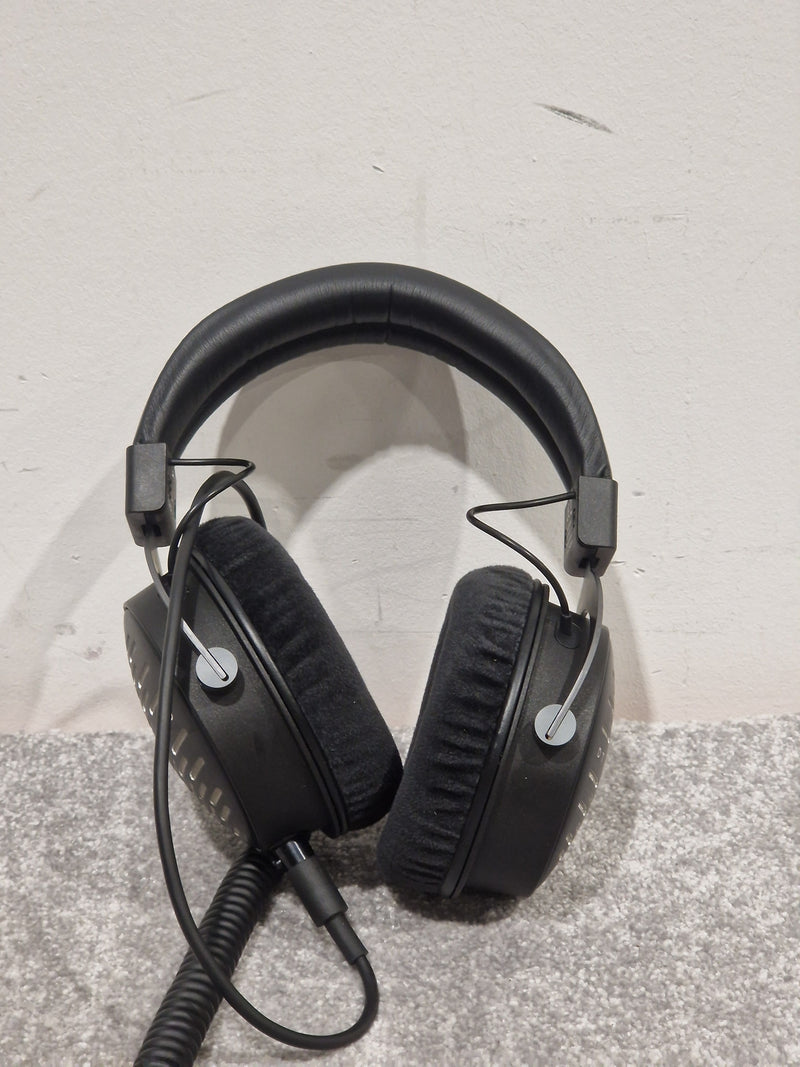 Beyerdynamic DT1990 Pro - Open-Back Studio Headphones - Excellent w/ Original Box & Soft Case - Image 14