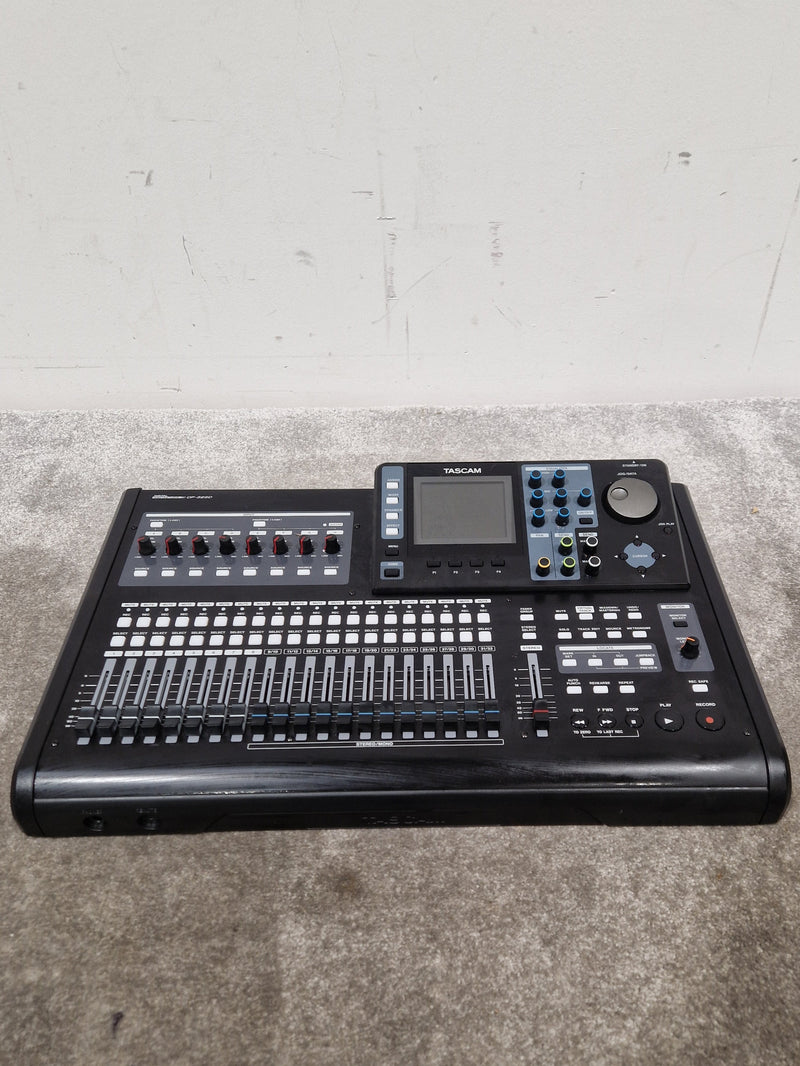 Tascam DP32SD - 32-Track Digital Portastudio - Excellent w/ Original Box - Image 1