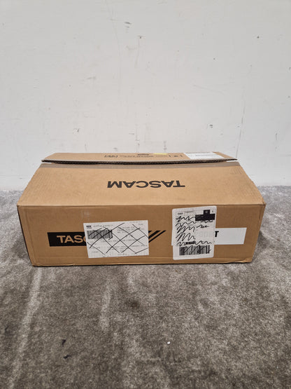 Tascam CD-200BT - Bluetooth CD Player - Excellent w/ Original Box & Power Supply