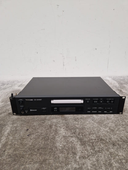Tascam CD-200BT - Bluetooth CD Player - Excellent w/ Original Box & Power Supply