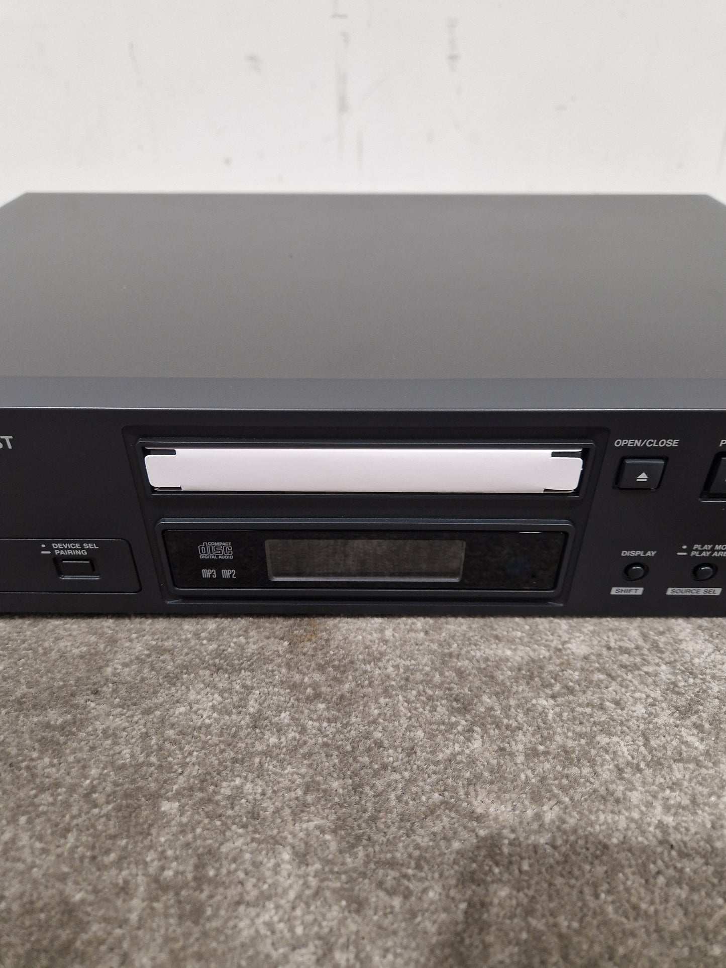 Tascam CD-200BT - Bluetooth CD Player - Excellent w/ Original Box & Power Supply